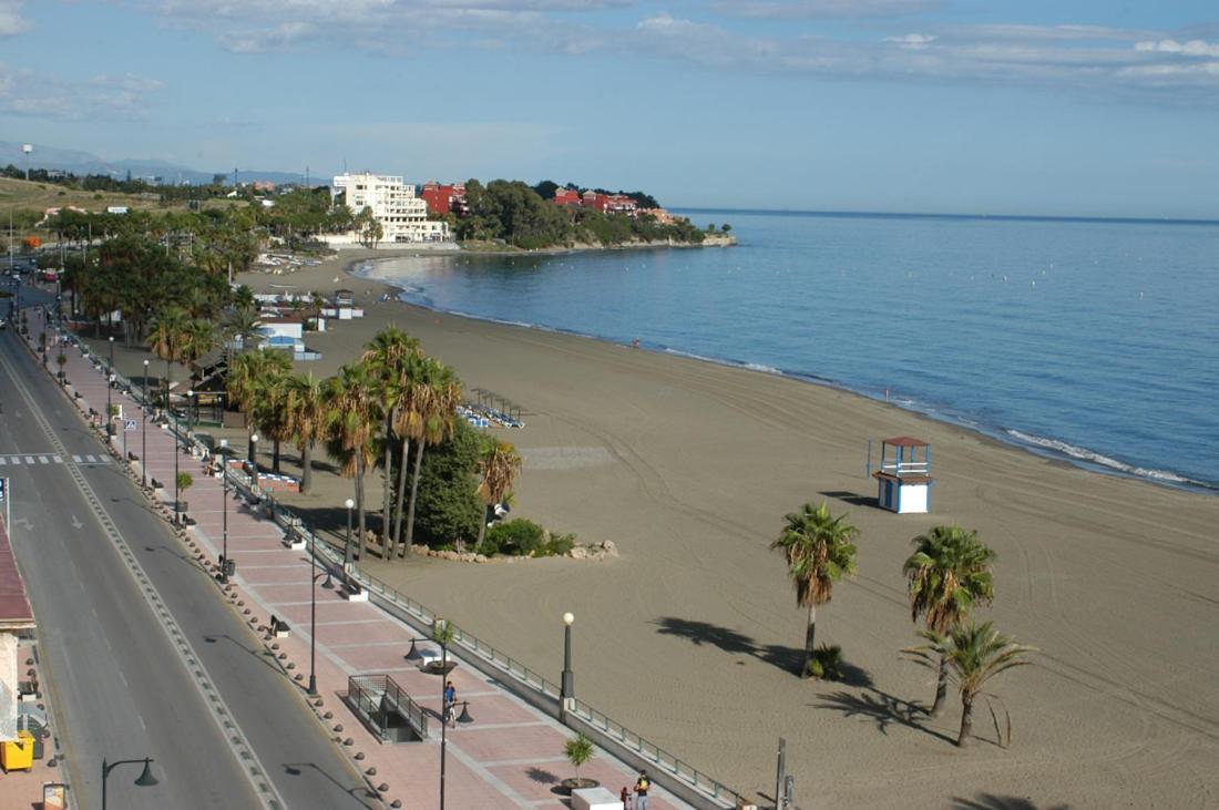 Hotel Mediterraneo Estepona Exterior foto